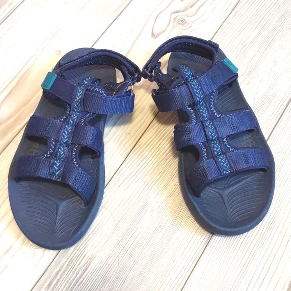 (8-1769)   All in Motion Sandals Size 5